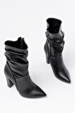 VRT-4815 Siyah Yüksek Kalın Topuklu Körüklü Fermuarlı Kadın Bot