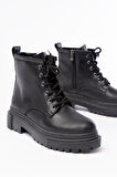 812-296 Siyah Bağcıklı Fermuarlı Günlük Kadın Bot