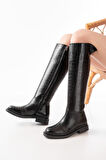 2024-3007 Siyah Fermuarlı Günlük Kadın Çizme