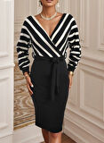 Uzun Kollu Kruvaze Yaka çizgi Desenli Kısa Triko Elbise
