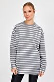 ALEXANDERGARDI ÇİZGİLİ OVERSİZE SWEATSHİRT (B23-00158)
