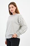 Kadın Bisiklet Yaka Çizgili Sweatshirt (B24-00248)