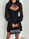 Livizmir Moda Göğsü Bağlamalı Kalp Yaka Kolları Şifon Mini Elbise - Siyah