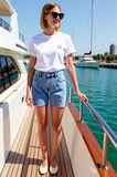 Kadın Şort Pileli Yüksek Bel Geniş Paça Düz Desen City Kalıp Denim Rigid Dokuma Spor