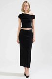 Kadın Büyük Beden Asimetrik Yaka Drape Detaylı Vücuda Oturan Esnek Örme Crop Top Uzun Etek Takımı