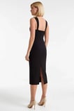 Kadın Bodycon Midi Elbise V Yaka Askılı Dokuma Finike Astarsız Düz Desenli Yapısal Tasarım