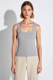 Kadın Bluz Crop Kare Yaka Kolsuz Fitted Kaşkorse Örme Çıtçıt Detaylı Düz Desenli Esnek Şık