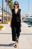 Kadın Büyük Beden V Yaka Kolsuz Bağlamalı Yelek Pantolon Takımı Crinkle Dokulu Günlük Rahat Modern