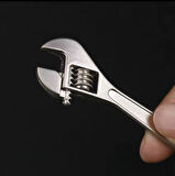 BlackCraft Fonksiyonel İngiliz Anahtarı Şeklinde Anahtarlık (BC-32BB23)