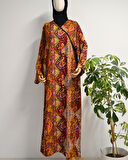 Etnik Desenli Kruvaze Namaz Elbisesi – %100 Viskon, Yandan Bağlamalı 36-46 Beden