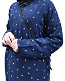 Noktalı Çiçek Desen Kruvaze Namaz Elbisesi – %100 Viskon, Yandan Bağlamalı, Rahat Kalıp 36-46 Beden