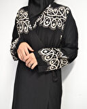 Halkalı Desenli Kruvaze Namaz Elbisesi – Yandan Bağlamalı, Rahat Kesim 36–46 Beden