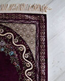 Çeyizlik Hediyelik Seccade Set – Astarlı Kadife Seccade, Eşarp, Kristal Tesbih, Erkek Tesbihi, Takke ve Esanslı Özel Kutulu Lüks Hediye