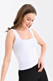 Askılı Kare Yaka Crop Triko Beyaz Kadın Bluz