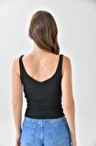 V Yaka Merdiven Dandel Detaylı Siyah Triko Crop Top