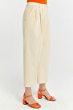 Ekru Regular Pileli Kısa Paça Pantolon