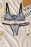 Siyah Çiçek Desenli Dantel Bralet & Külot İç Giyim Takımı