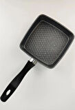 Busstier Mini Granit Sos ve Omlet Tavası – Yapışmaz Dayanıklı Pişirme Tavası (Kare, 12 cm)