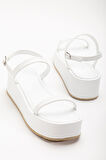 861-1027 Beyaz Dolgu Topuk Kadın Sandalet