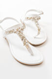 152-1110 Beyaz Gümüş Taşlı Parmak Arası Kadın Sandalet