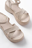24414-1005 Bej Günlük Çapraz Dolgu Topuk Kadın Sandalet