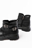 508-3037 Siyah Toka Aksesuarlı Fermuarlı  Günlük Kadın Bot