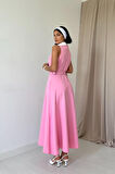 Pembe Geniş Yakalı Halter Kollu Elbise