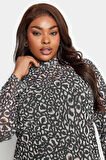 Büyük Beden Boğazlı Kolları Tül Detaylı İçi Astarlı Leopar Desenli Bluz 302698