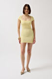 Pencere Detay Mini Dekolte Elbise