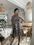 Kadın Kolsuz Sırttan Bağlamalı Fırfırlı Leopar Desenli Süprem Elbise