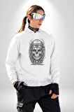 Kask Miğfer İskelet Asker Kadın Erkek  Beyaz Baskılı Sweatshirt 