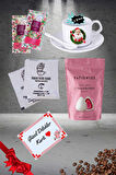 Yılbaşı 2’li Fincan seti & Beyaz Çikolatalı Çilek Draje & Filtre Kahve Hediye Seti Gift Box-3