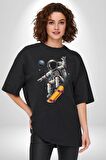 Atronot Kaykay Uzay Mars Pamuklu Bisiklet Yaka Kadın Erkek Oversize Boyfriend Dijital Baskılı Siyah T-shirt