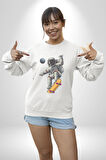 Atronot Kaykay Uzay Mars Kadın Erkek  Beyaz Baskılı Sweatshirt 
