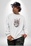 Gitar Kafatası Güller Doğa Uyumu Kadın Erkek  Beyaz Baskılı Sweatshirt 