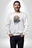 Kasket Miğfer Goril Savaşcı Kadın Erkek  Beyaz Baskılı Sweatshirt 