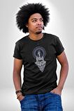 Falcı Meditasyon Yoga Dağın Üstünde Kadın Erkek Unisex Siyah Organik Baskılı T-Shirt Penye Yüksek Kalite