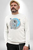 Astronot Uzayda Sıkılmış  Kadın Erkek  Beyaz Baskılı Sweatshirt 