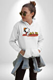 Snoopy İle Kuşlar Kamp Kadın Erkek  Beyaz Kapüşonlu Sweatshirt Hoodie