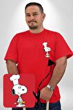 Snoopy Yemek Aşcı Kırmızı Büyük Beden Kadın Basic Minimal Baskılı Tişört