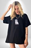 Beyaz Yavru Kedi Siyah Oversize Kadın Erkek Ön Orta Minimal Baskılı Tişört