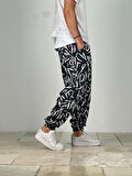 Siyah Beyaz Grafiti Desenli Jogger