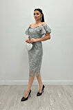 İşleme Dantel Kumaş Kayık Yaka Kalem Elbise - GRİ