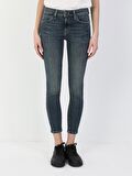 759 Lara Orta Bel Dar Paça Super Slim Fit Koyu Mavi Kadın Jean Pantolon