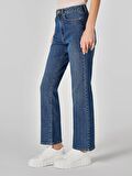 792 Mıla Orta Bel Düz Paça Regular Fit Mavi Kadın Jean Pantolon Cl1048829