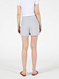  Regular Fit Düşük Bel Kadın Açık Gri Şort