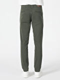 Slim Fit Orta Bel Erkek Pantolon