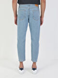 039 Lucas Drop Crotch Kısa Paça Carrot Fit Açık Mavi Erkek Jean Pantolon Cl1050243