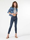 759 Lara Orta Bel Dar Paça Süper Slim Fit Kadın Jean Pantolon