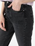891 Maya Slim Fit Normal Bel Daralan Paça Kadın Yırtık Detaylı Gri Jean Pantolon Cl1058542